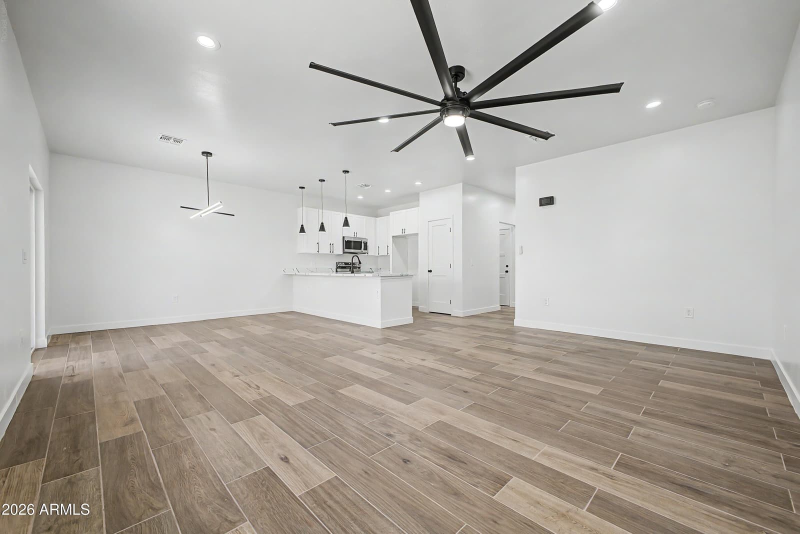 3830 W Latham Street, Phoenix, AZ 85009 — photo 8 of 41