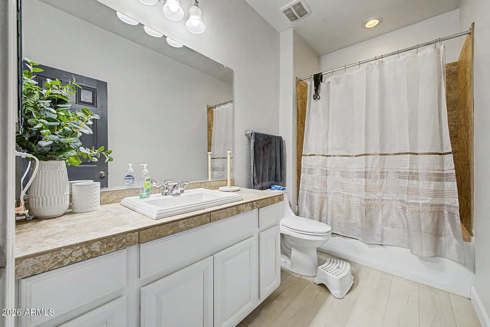 3912 E Blue Spruce Lane, Gilbert, AZ 85298 — photo 13 of 26