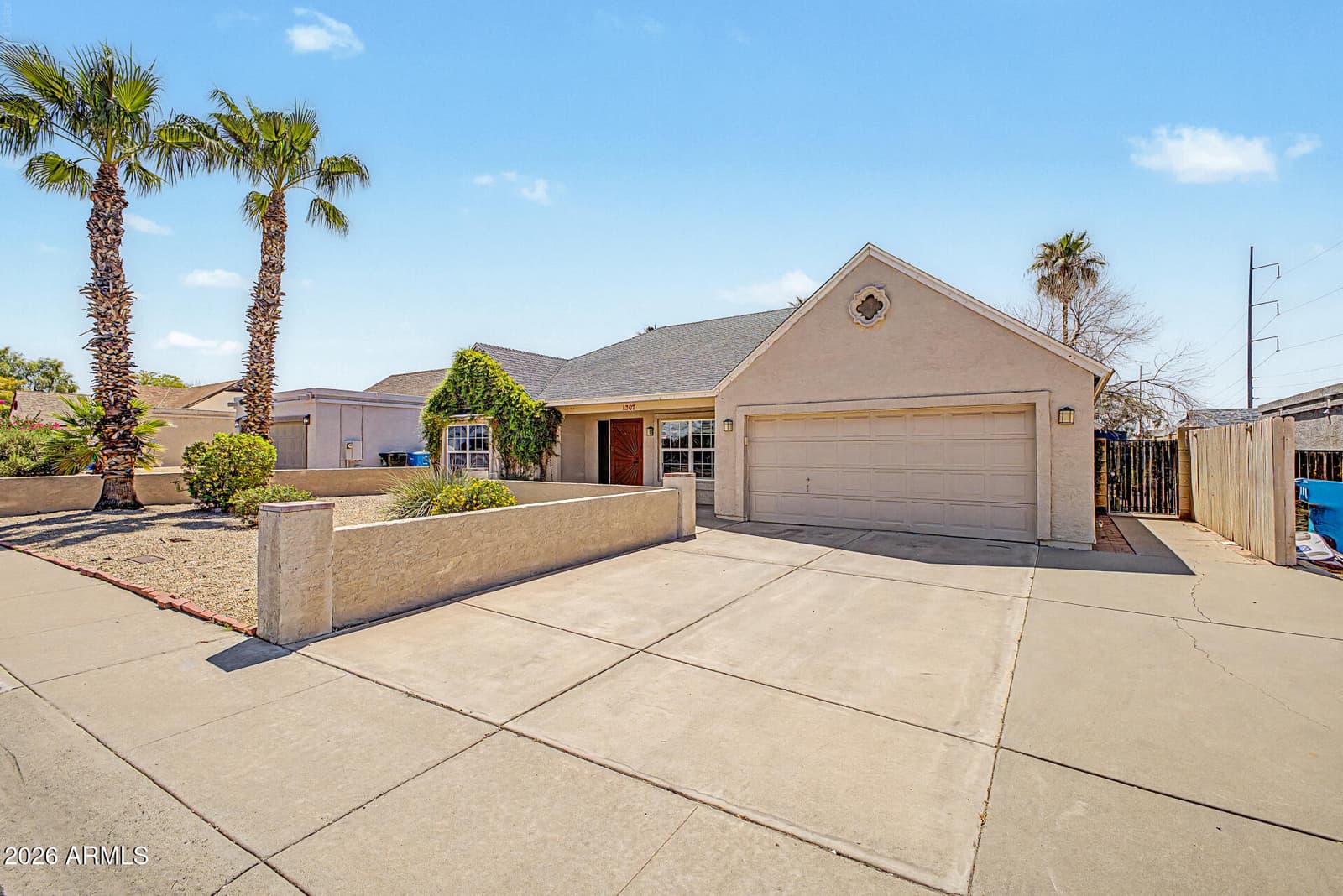 1207 E Tonto Lane, Phoenix, AZ 85024 — photo 5 of 41