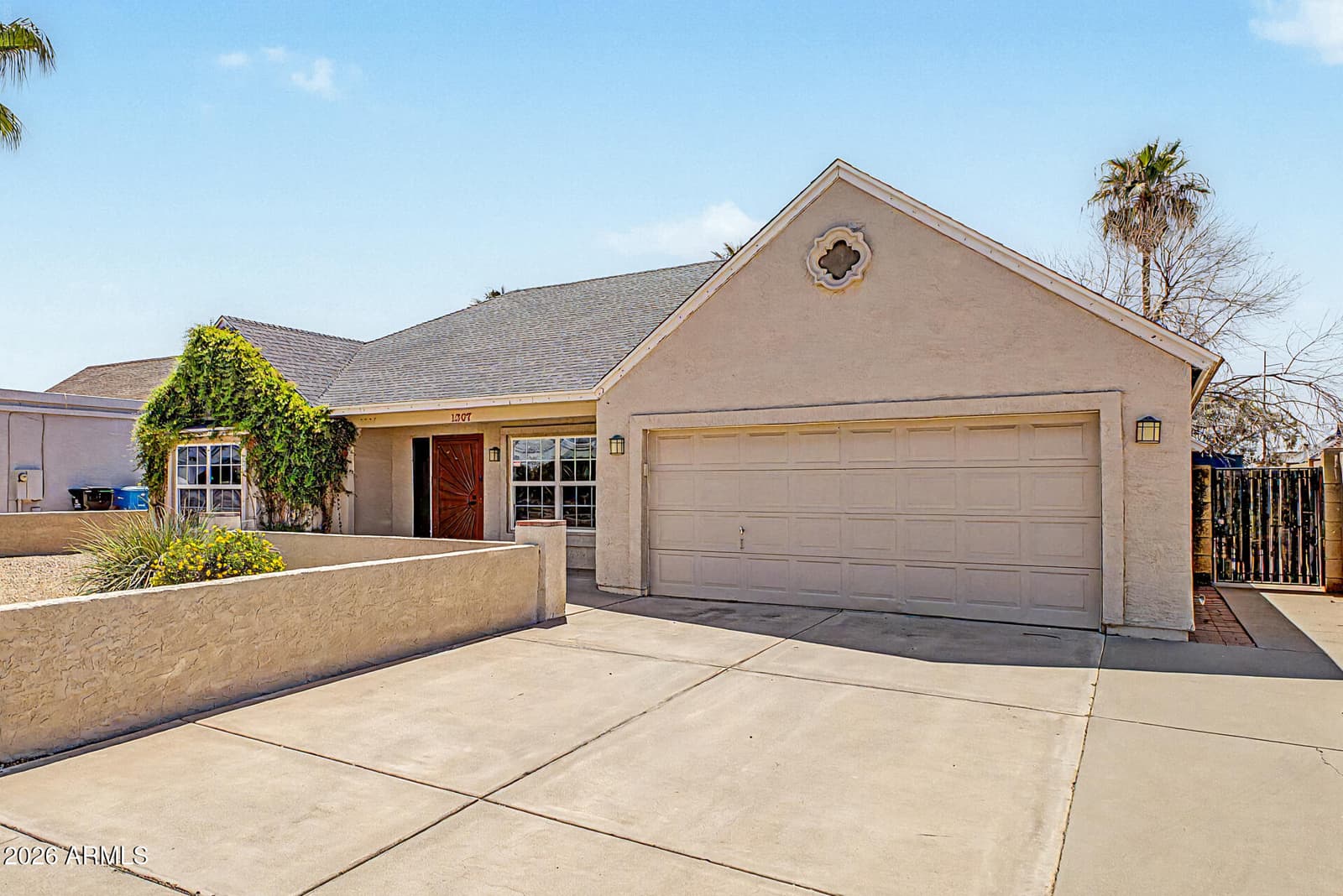 1207 E Tonto Lane, Phoenix, AZ 85024 — photo 6 of 41