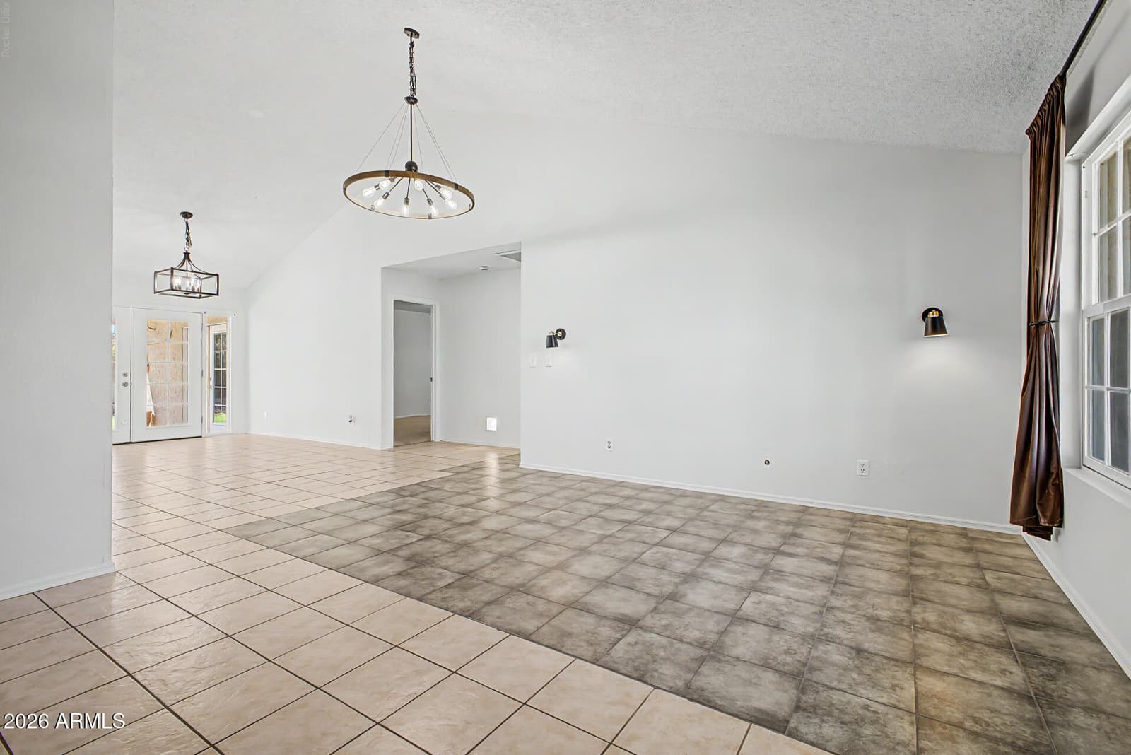 1207 E Tonto Lane, Phoenix, AZ 85024 — photo 10 of 41