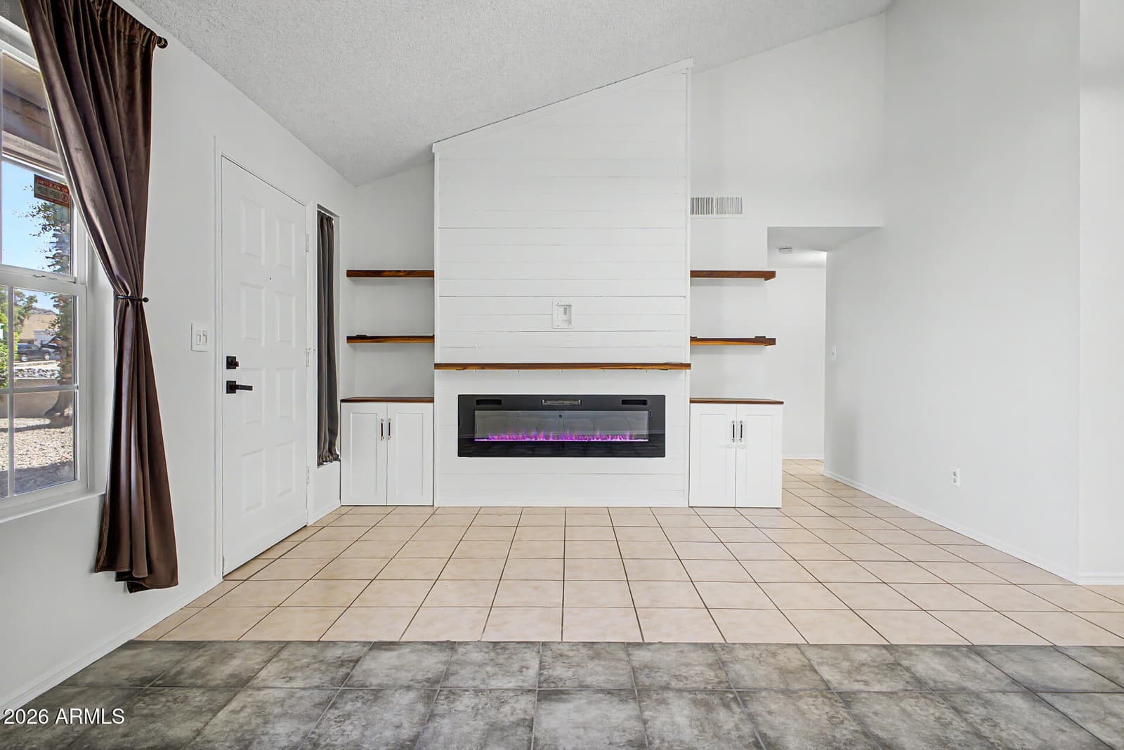 1207 E Tonto Lane, Phoenix, AZ 85024 — photo 12 of 41