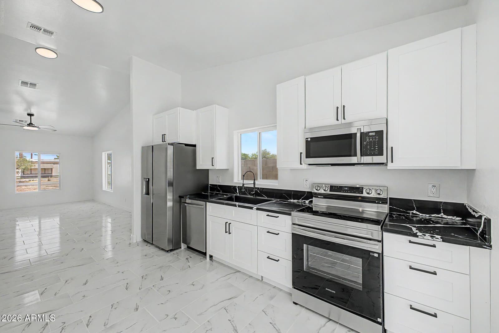 3235 W Vaquero Drive, Eloy, AZ 85131 — photo 2 of 28