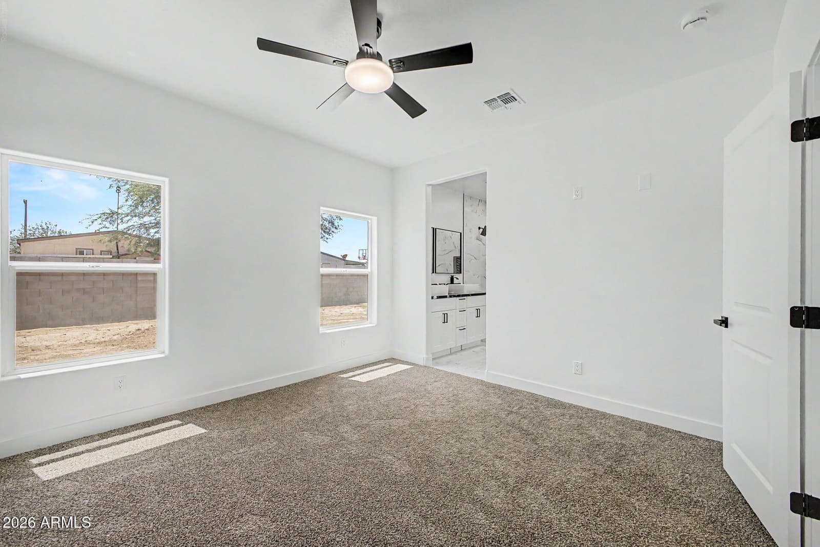 3235 W Vaquero Drive, Eloy, AZ 85131 — photo 10 of 28