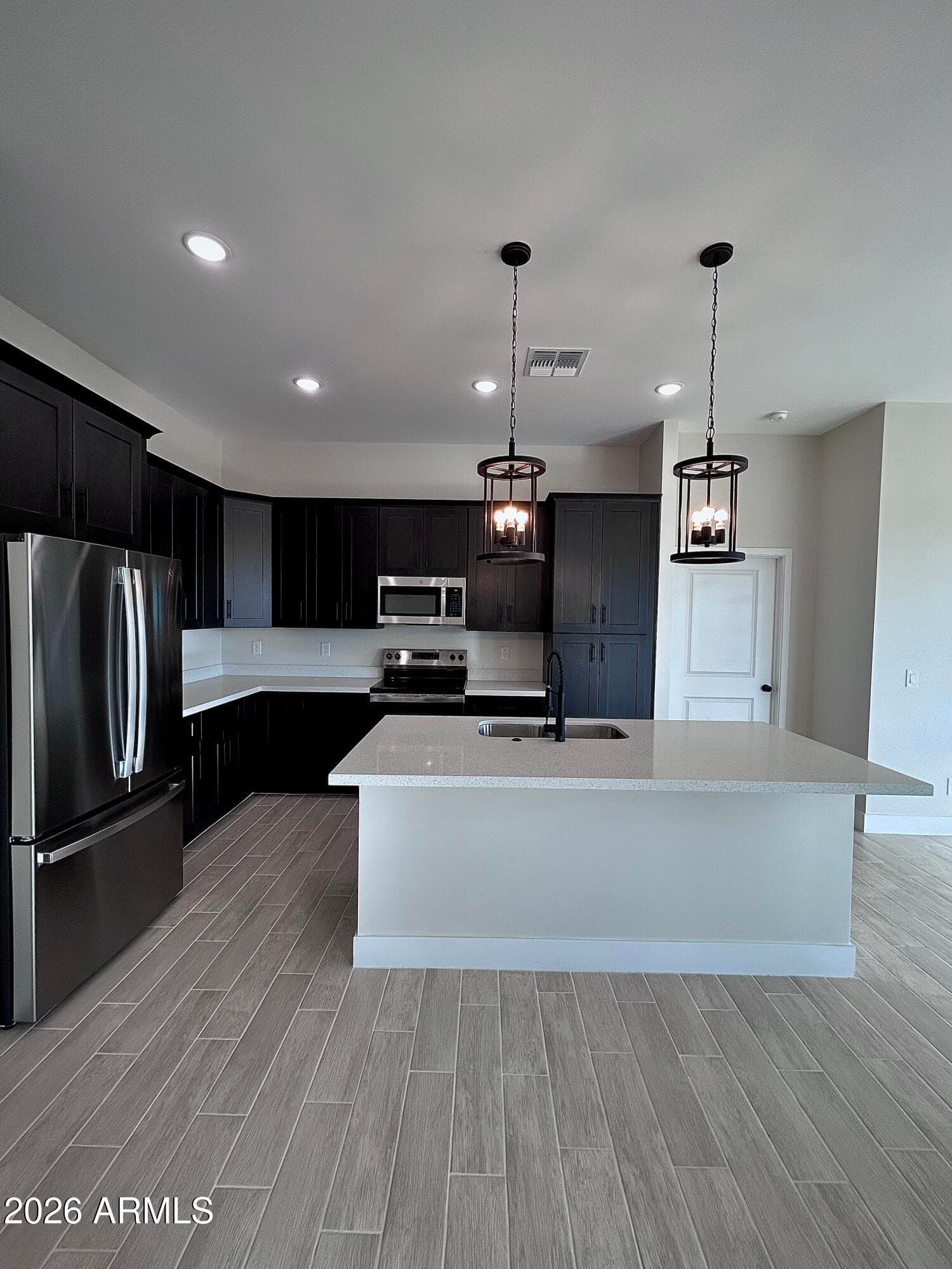 14894 S Oakmont Drive, Arizona City, AZ 85123 — photo 16 of 44