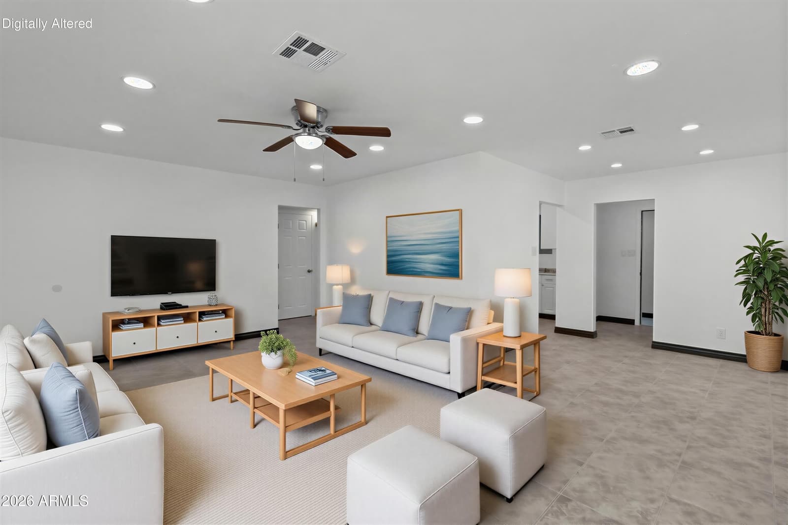 4301 N 15th Drive, Phoenix, AZ 85015 — photo 7 of 29