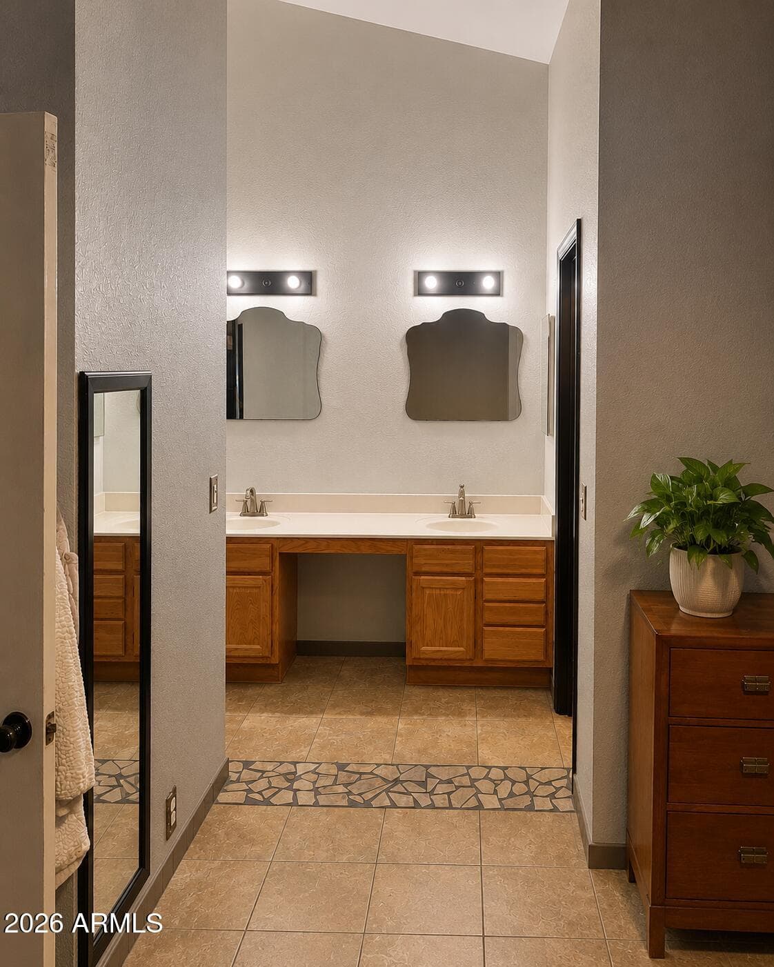 7507 W Brown Street, Peoria, AZ 85345 — photo 7 of 13