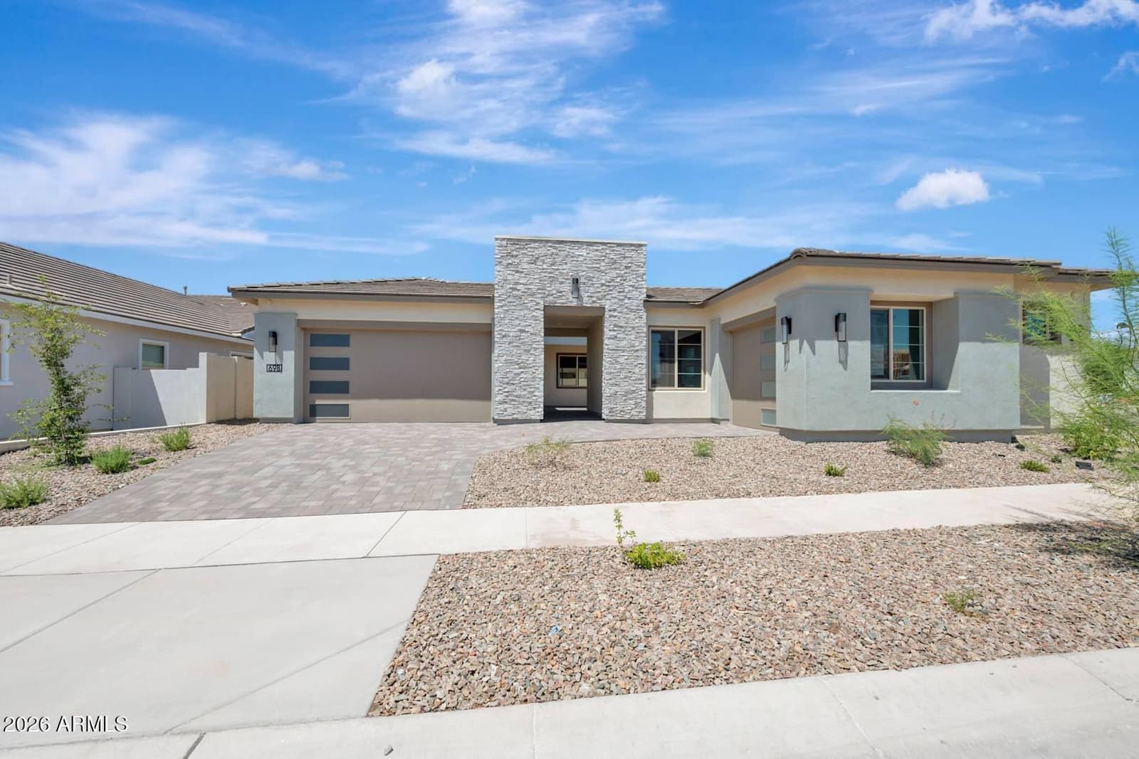 698 W Ridge Road, Apache Junction, AZ 85120 — photo 2 of 34
