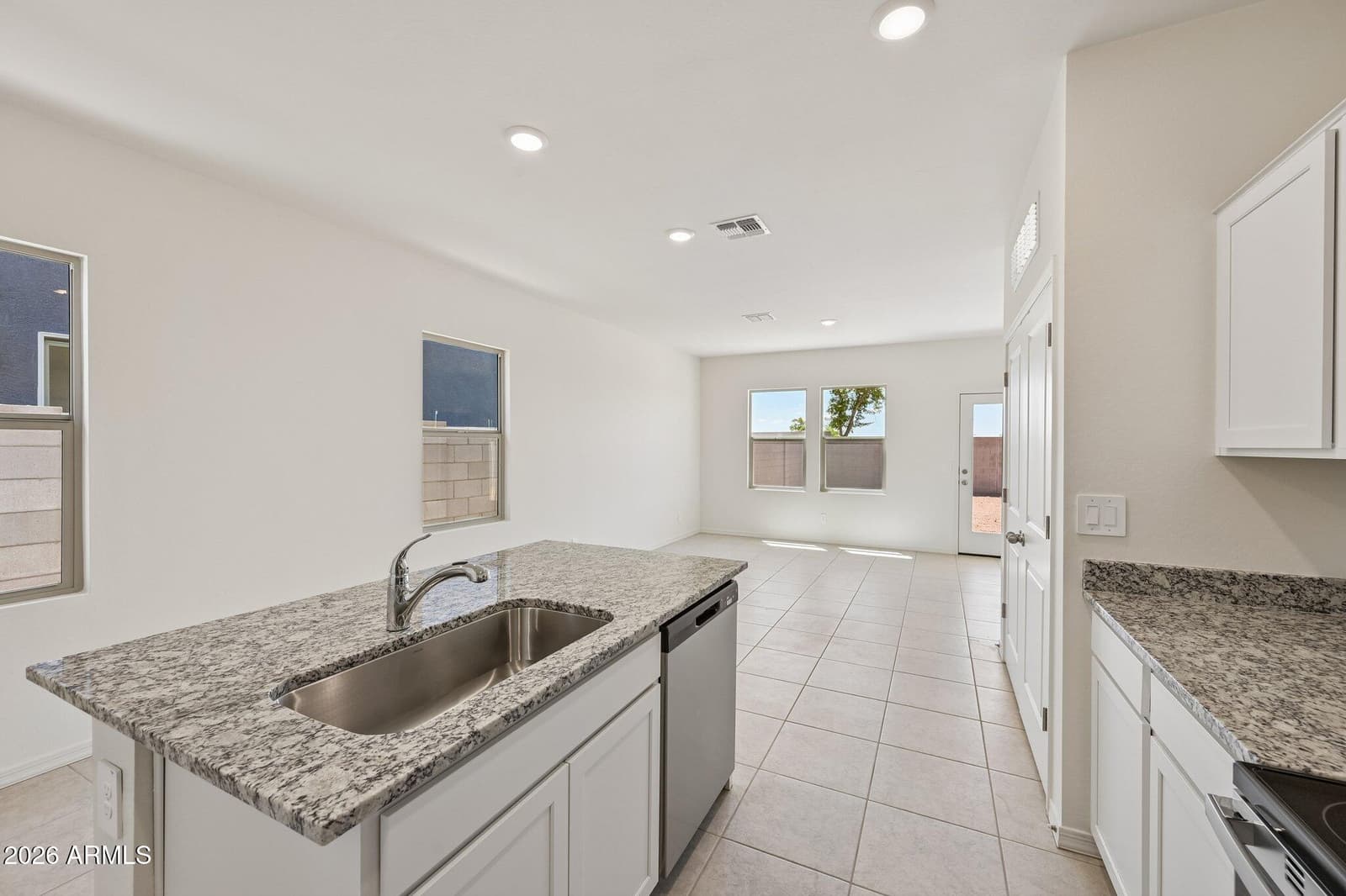 12893 E Wallflower Lane, Florence, AZ 85132 — photo 18 of 40