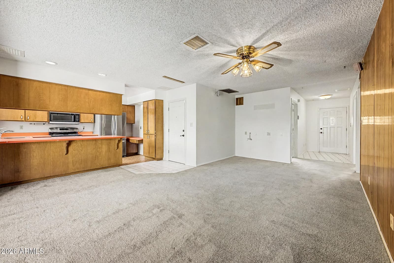 10065 W Heather Drive, Arizona City, AZ 85123 — photo 3 of 41