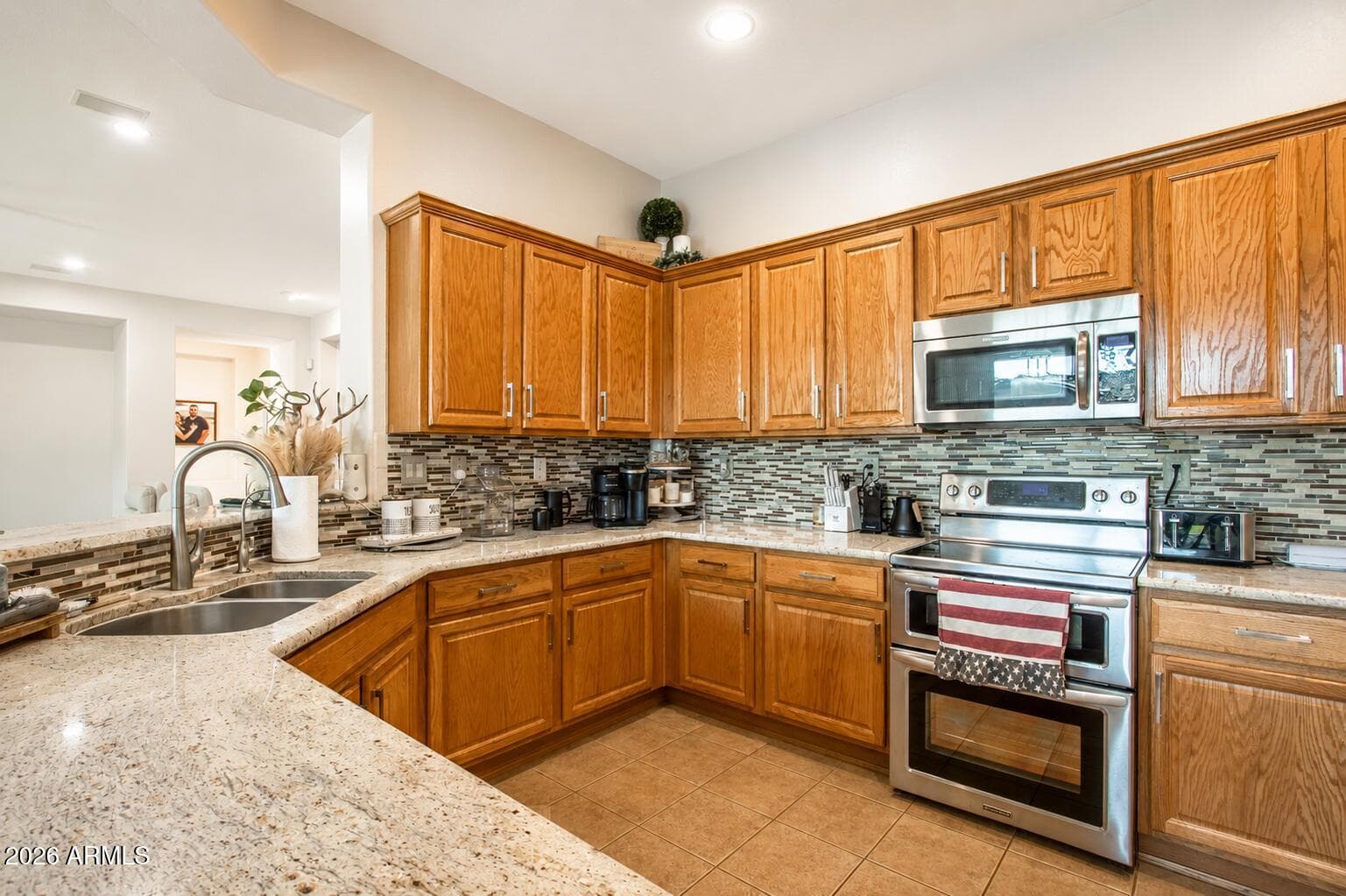 2422 W Clearview Trail, Anthem, AZ 85086 — photo 10 of 43