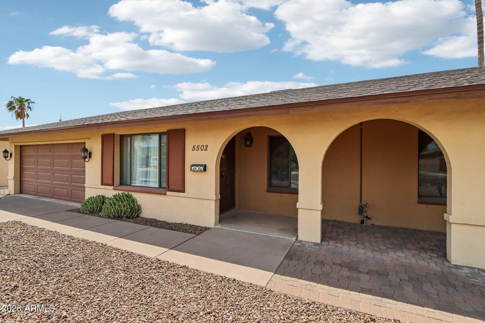5502 S Hazelton Lane, Tempe, AZ 85283 — photo 3 of 34
