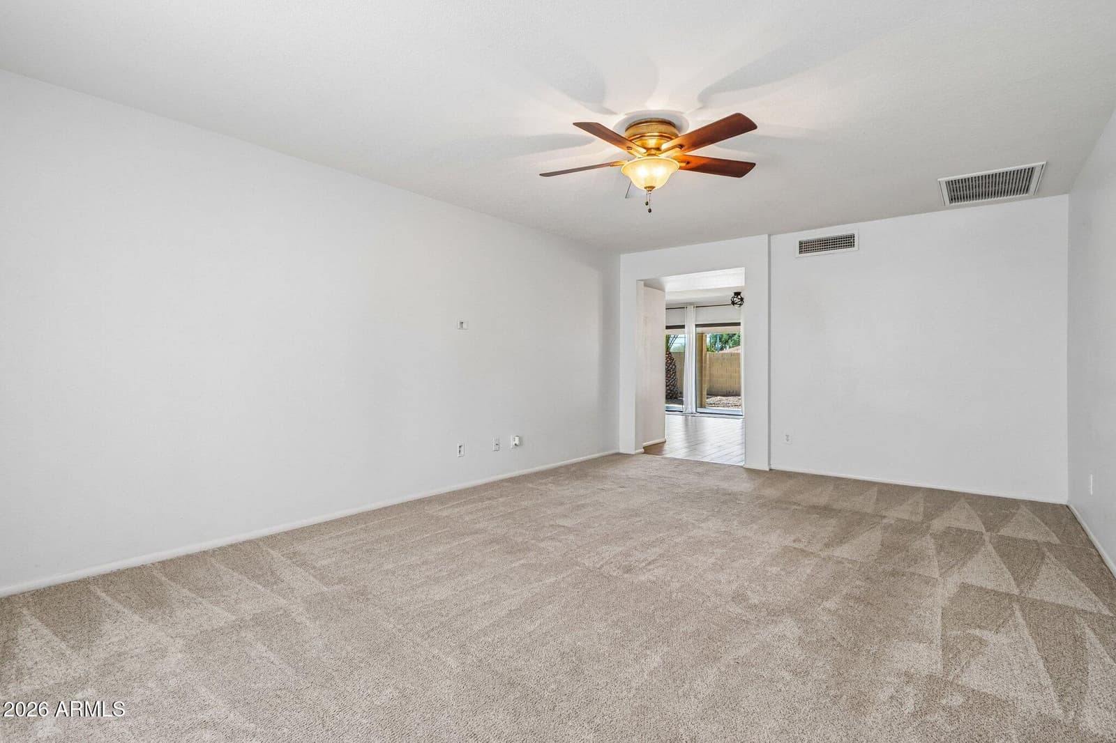 5502 S Hazelton Lane, Tempe, AZ 85283 — photo 6 of 34