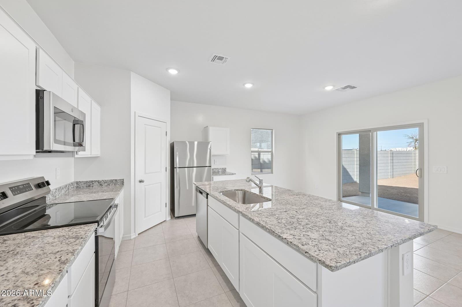 7728 W Apollo Road, Laveen, AZ 85339 — photo 9 of 15