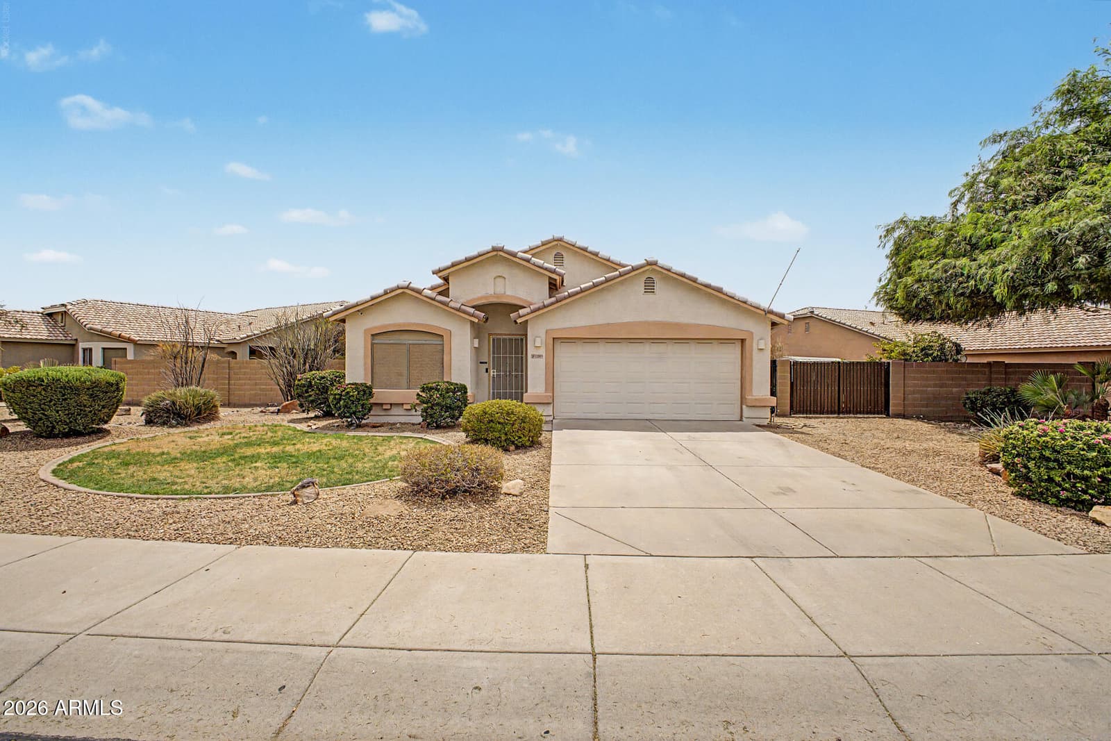 12589 W Amelia Avenue, Avondale, AZ 85392 — photo 2 of 25