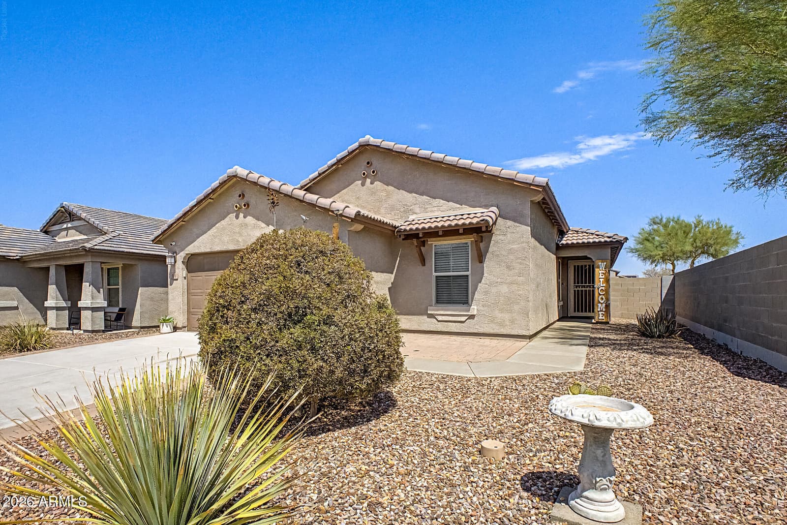 726 W Jardin Drive, Casa Grande, AZ 85122 — photo 2 of 41