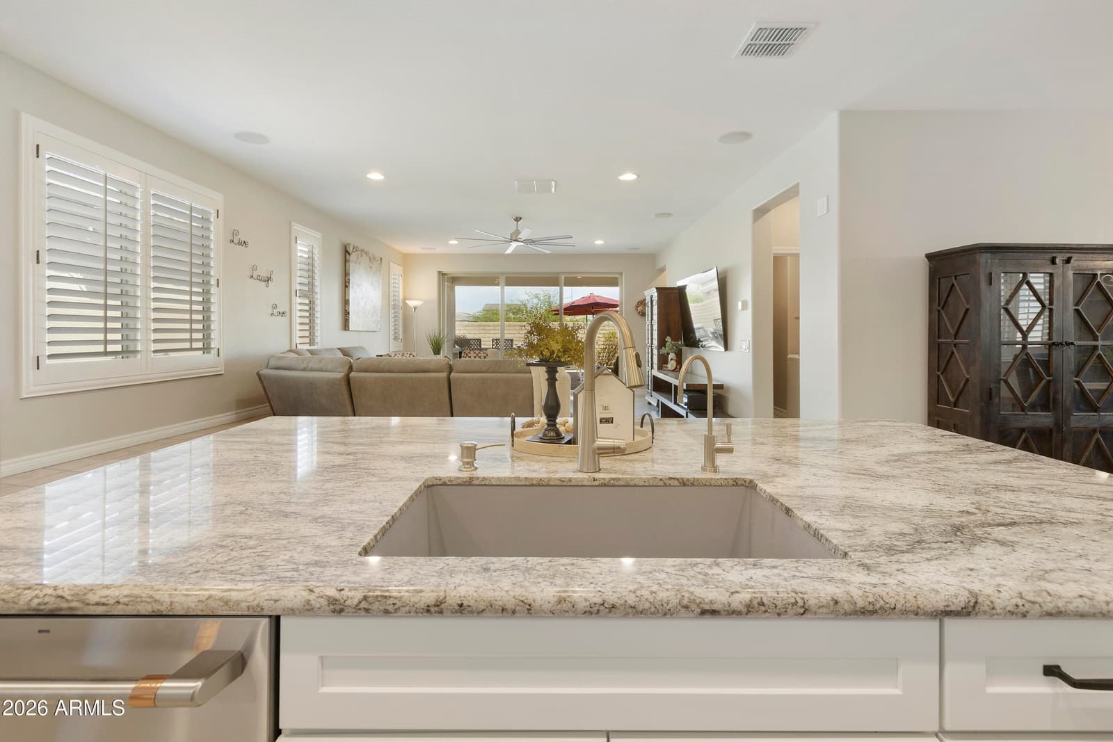 5859 S Del Rancho, Mesa, AZ 85212 — photo 4 of 42