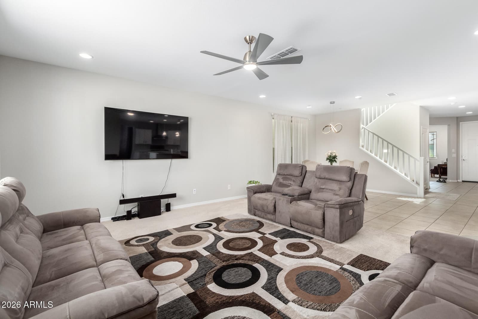 5607 N 87th Drive, Glendale, AZ 85305 — photo 3 of 51