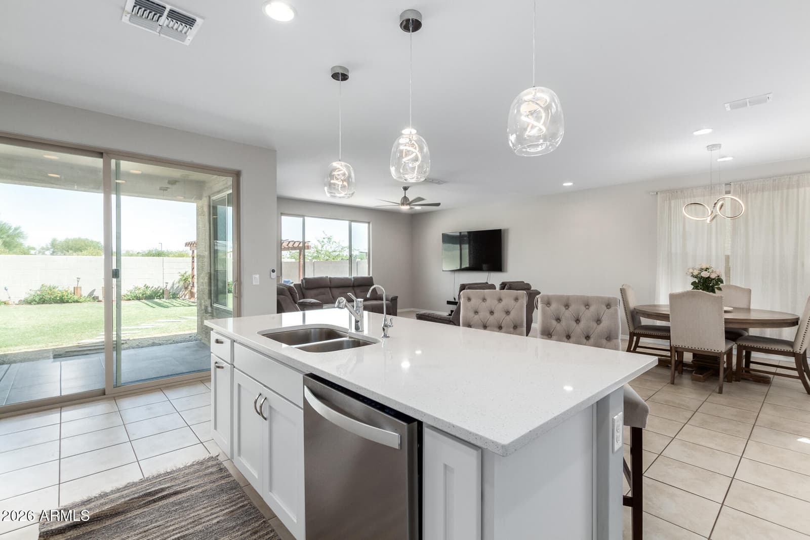 5607 N 87th Drive, Glendale, AZ 85305 — photo 16 of 51