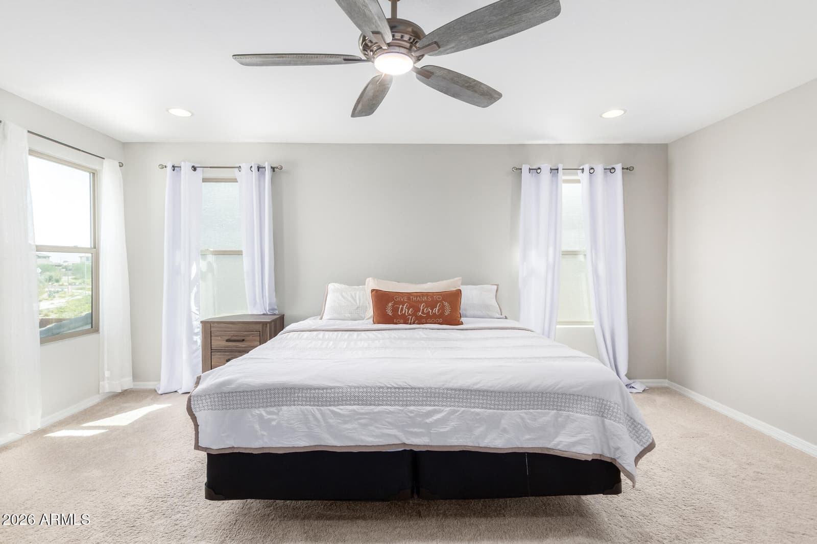 5607 N 87th Drive, Glendale, AZ 85305 — photo 4 of 51