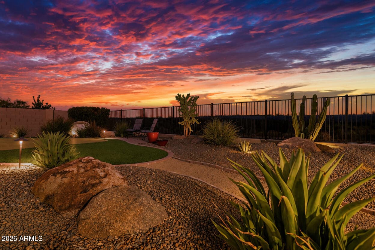 9998 W White Feather Lane, Peoria, AZ 85383 — photo 9 of 111