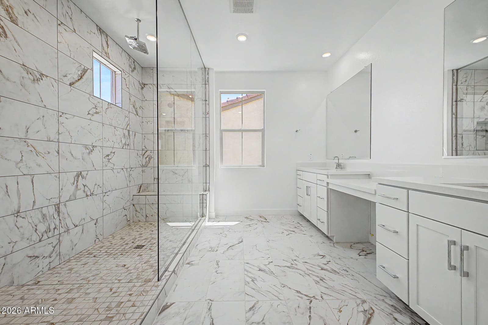 2271 S Jeffry Street, Gilbert, AZ 85295 — photo 10 of 32