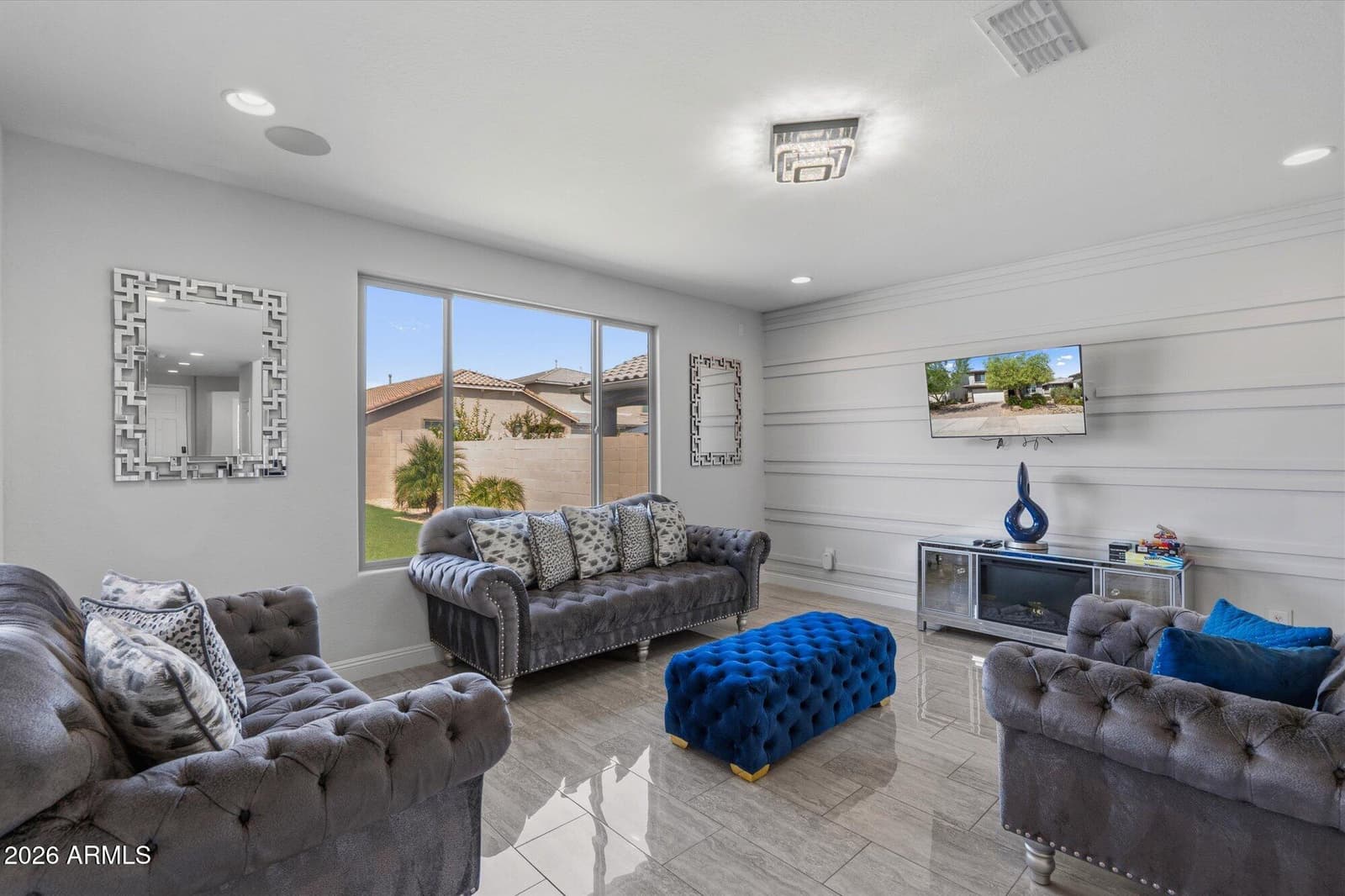 8754 W San Juan Avenue, Glendale, AZ 85305 — photo 10 of 34