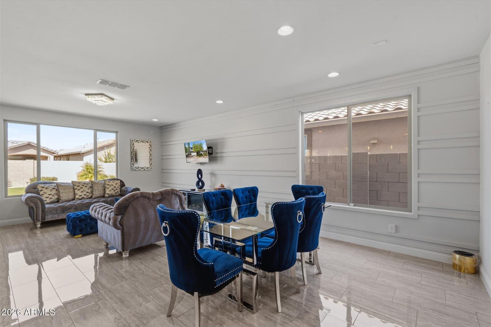 8754 W San Juan Avenue, Glendale, AZ 85305 — photo 12 of 34