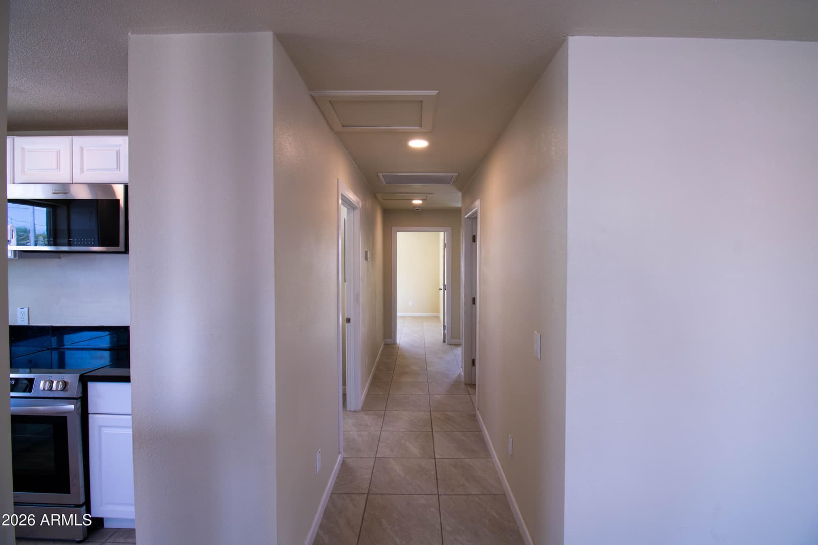 311 N D Street, Eloy, AZ 85131 — photo 8 of 37