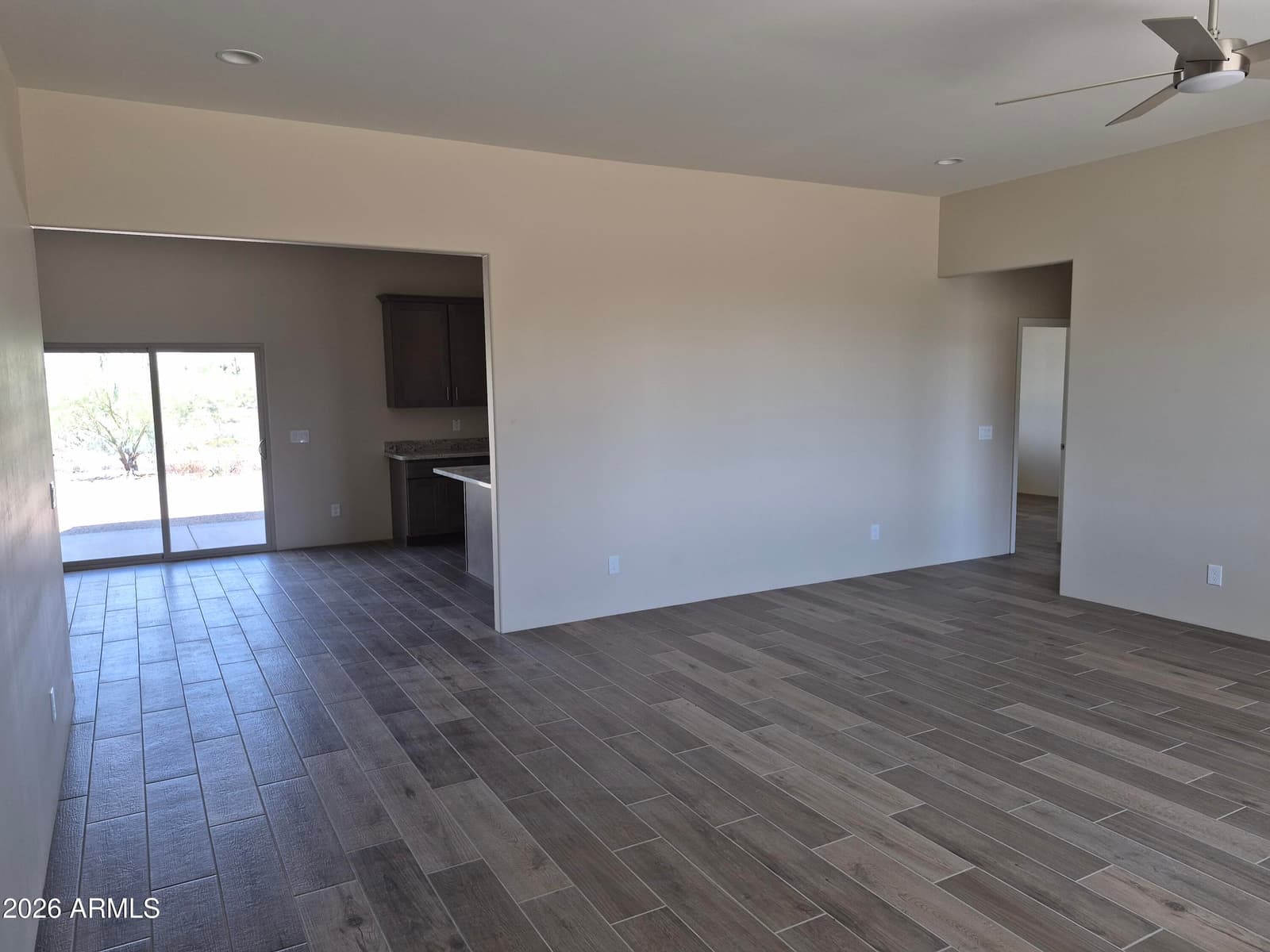 48111 N 7th Avenue, New River, AZ 85087 — photo 5 of 37