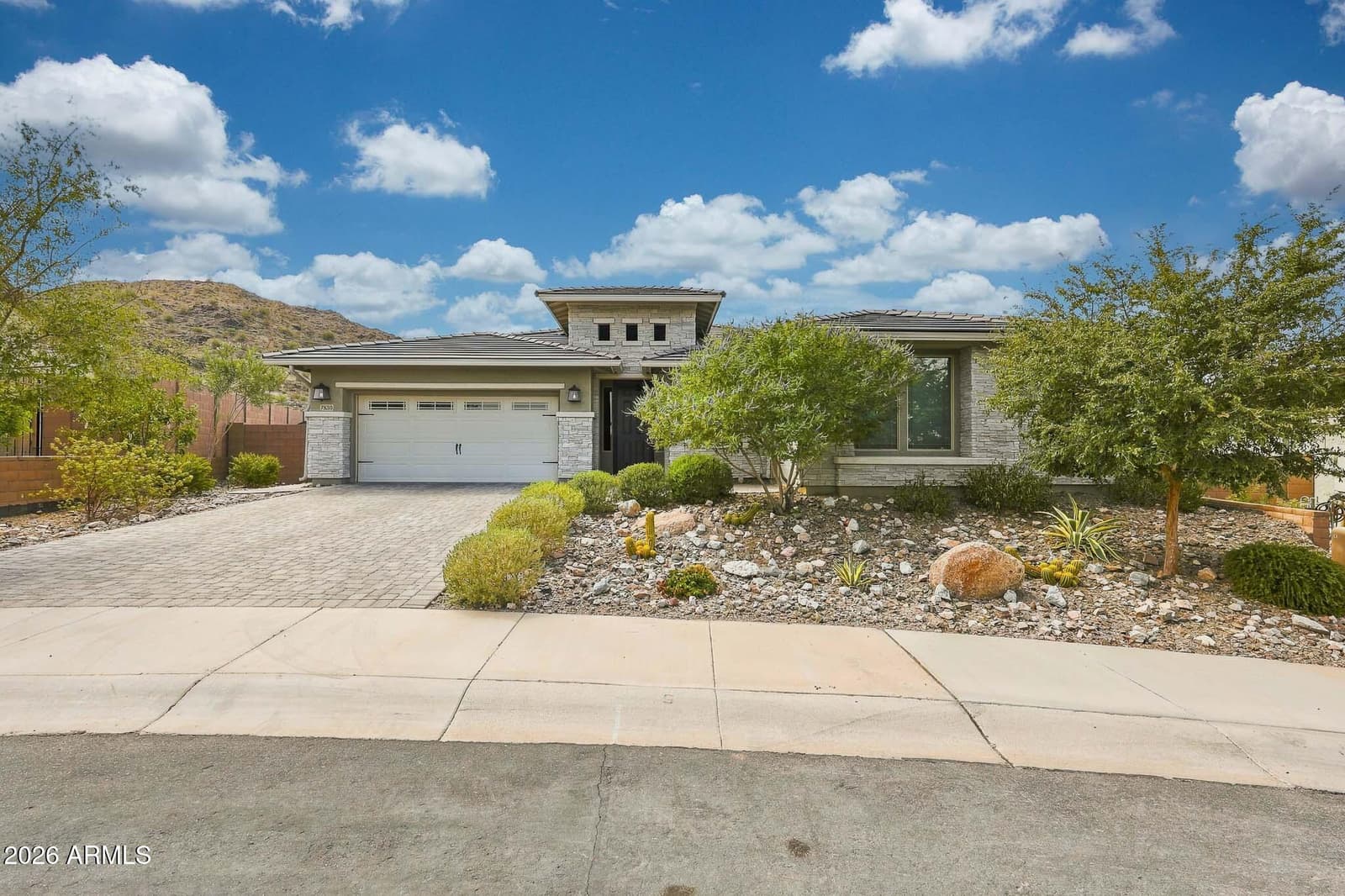 7830 S 167th Avenue, Goodyear, AZ 85338 — photo 9 of 128