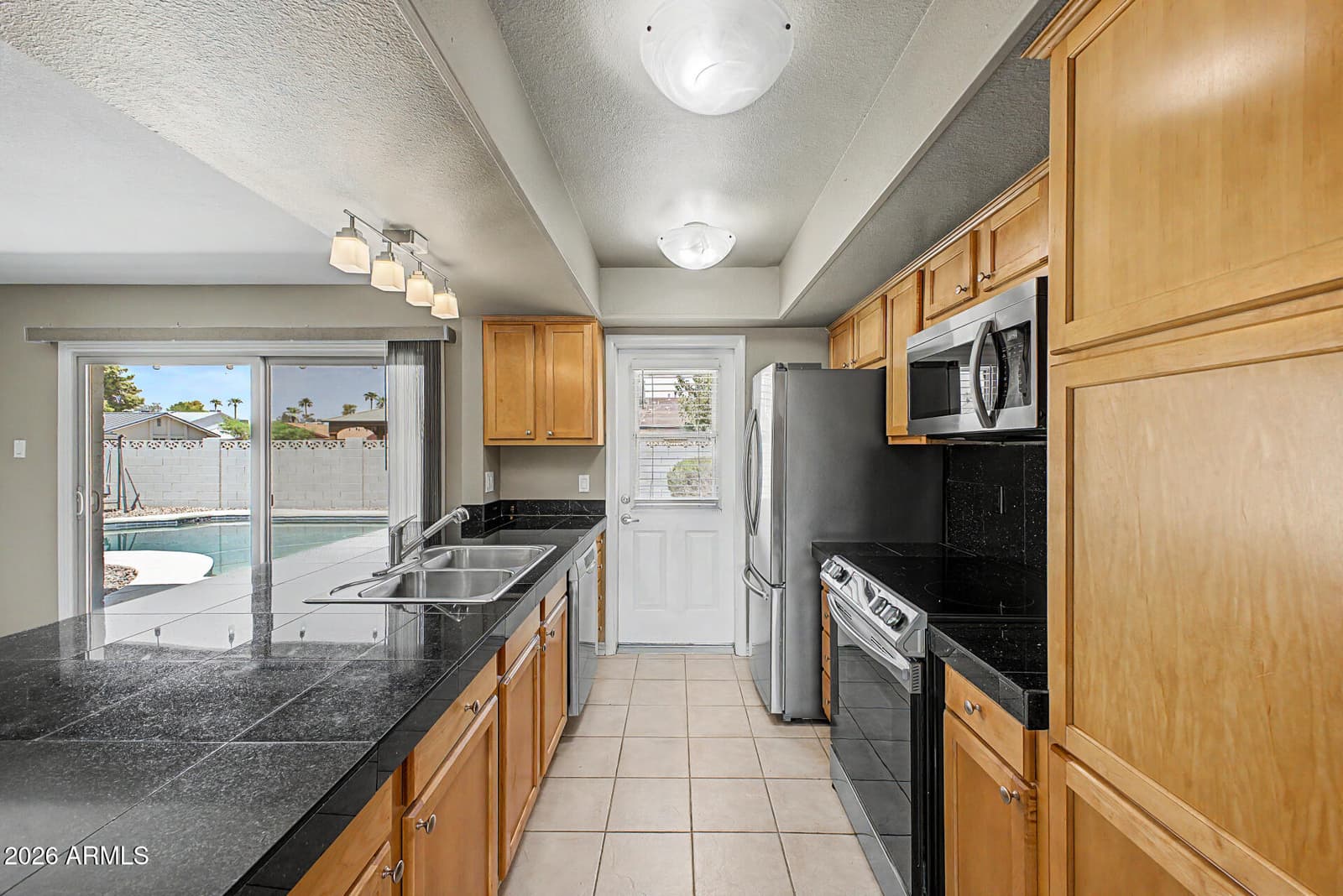 1304 E Dunbar Drive, Tempe, AZ 85282 — photo 11 of 25