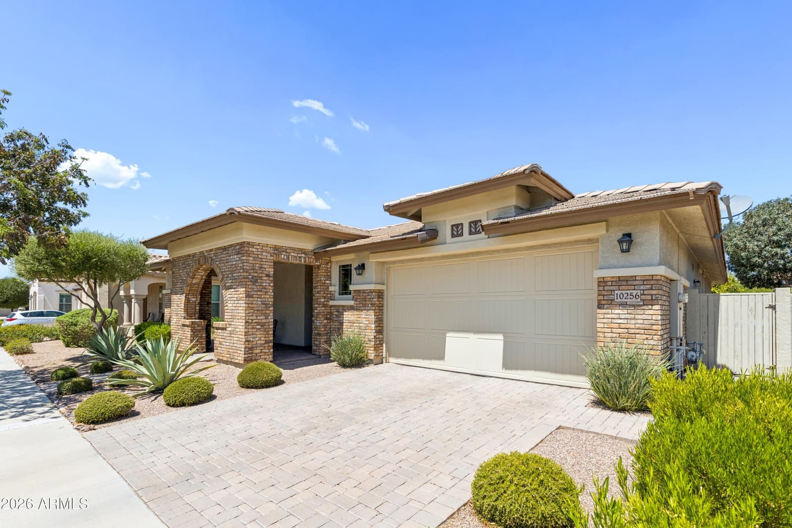 10256 E Thunderbolt Avenue, Mesa, AZ 85212 — photo 2 of 30