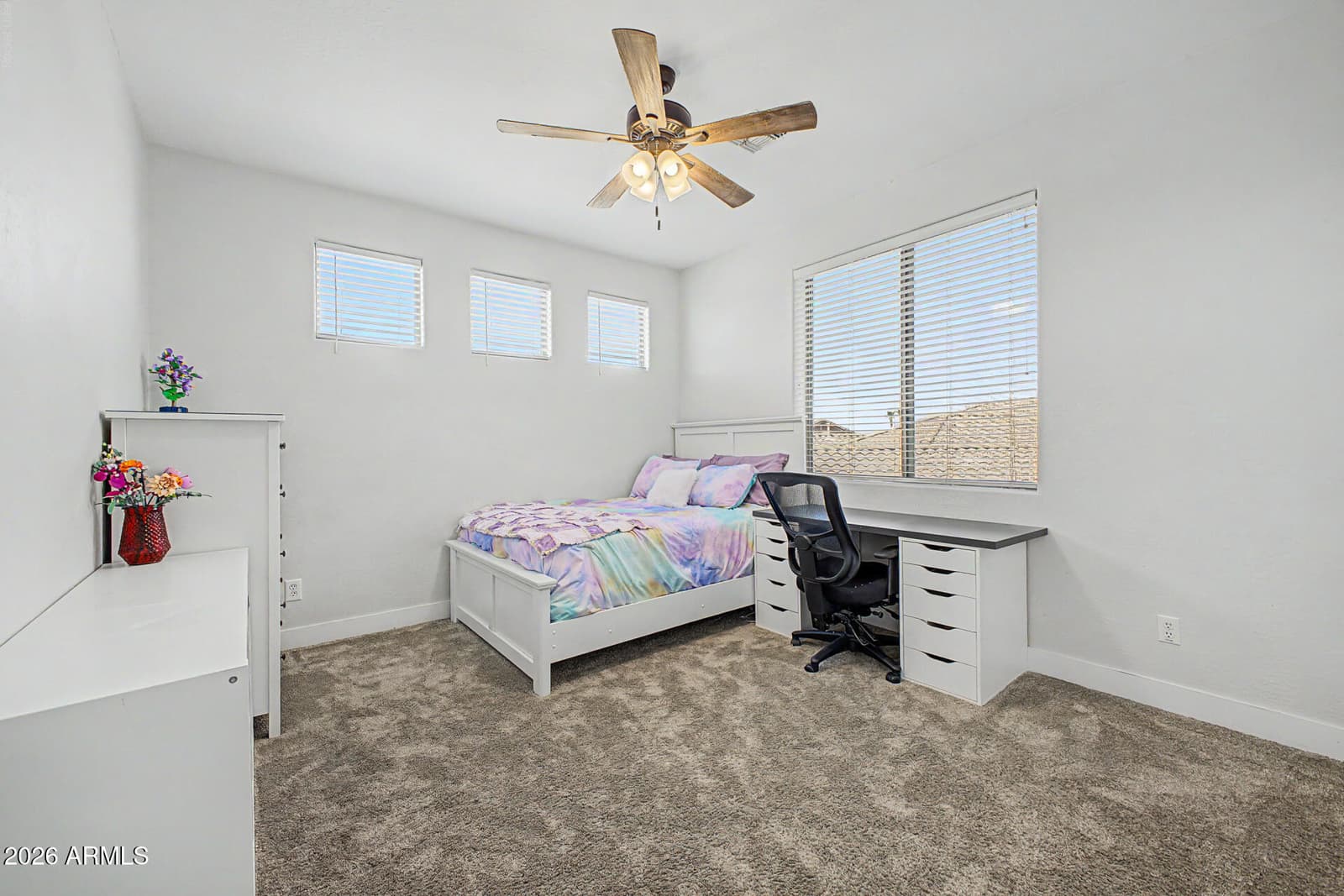 3911 E Jaguar Avenue, Gilbert, AZ 85298 — photo 32 of 91