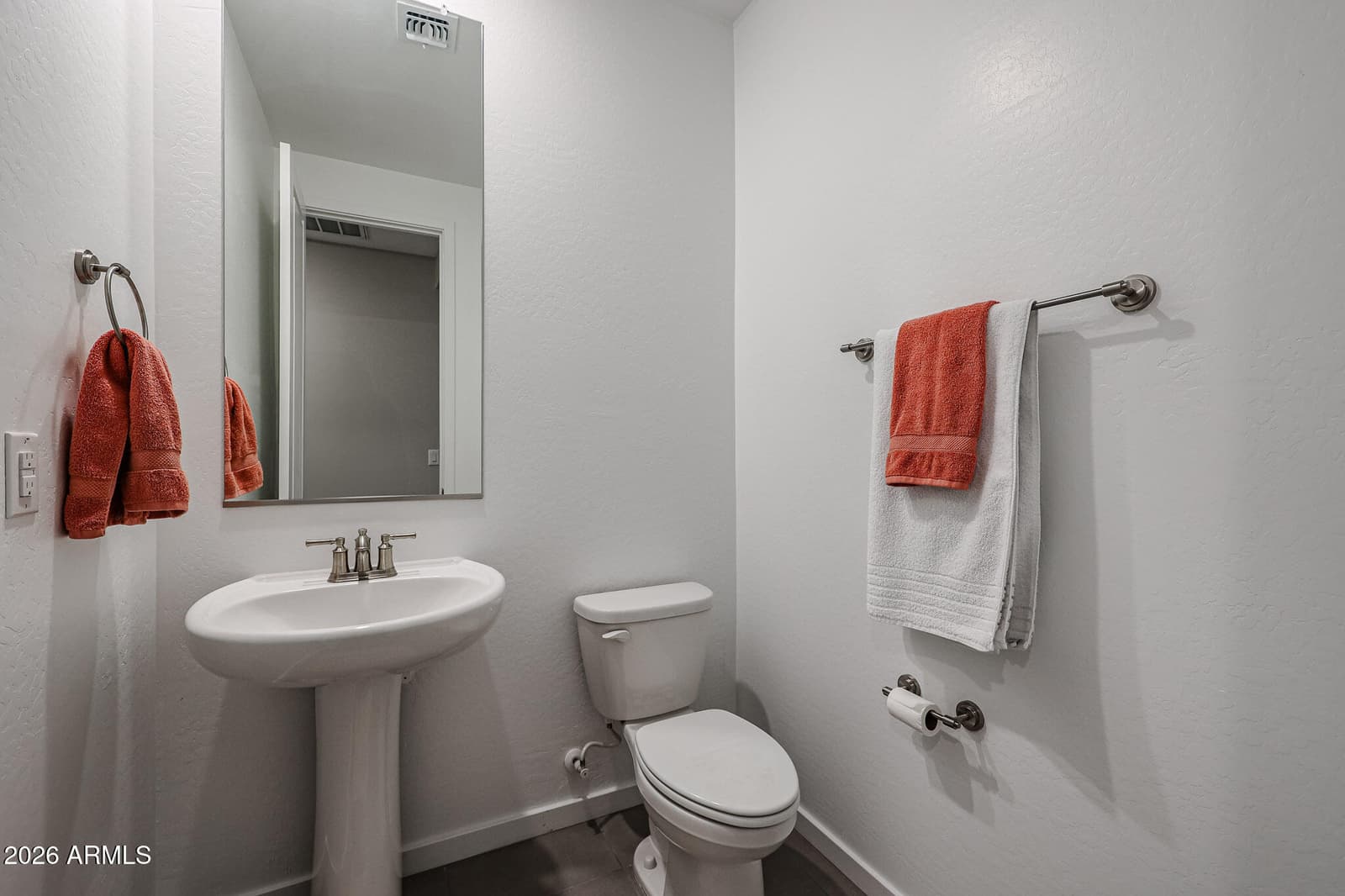 4593 W Bush Bean Way, San Tan Valley, AZ 85144 — photo 11 of 39