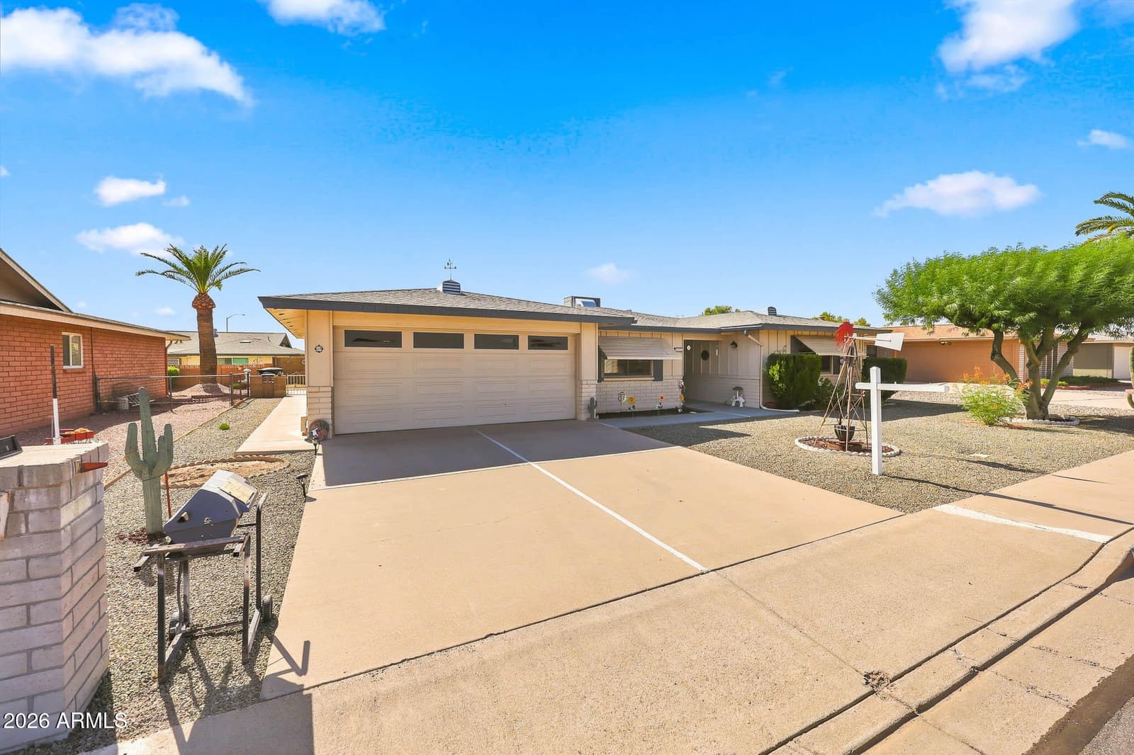 552 S Roanoke, Mesa, AZ 85206 — photo 3 of 43