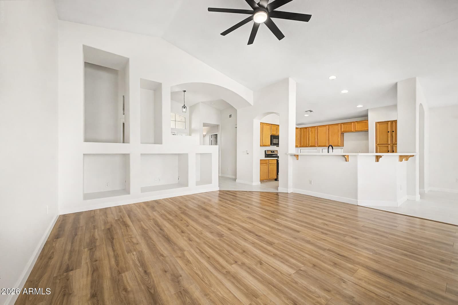 2250 E Augusta Avenue, Chandler, AZ 85249 — photo 11 of 38
