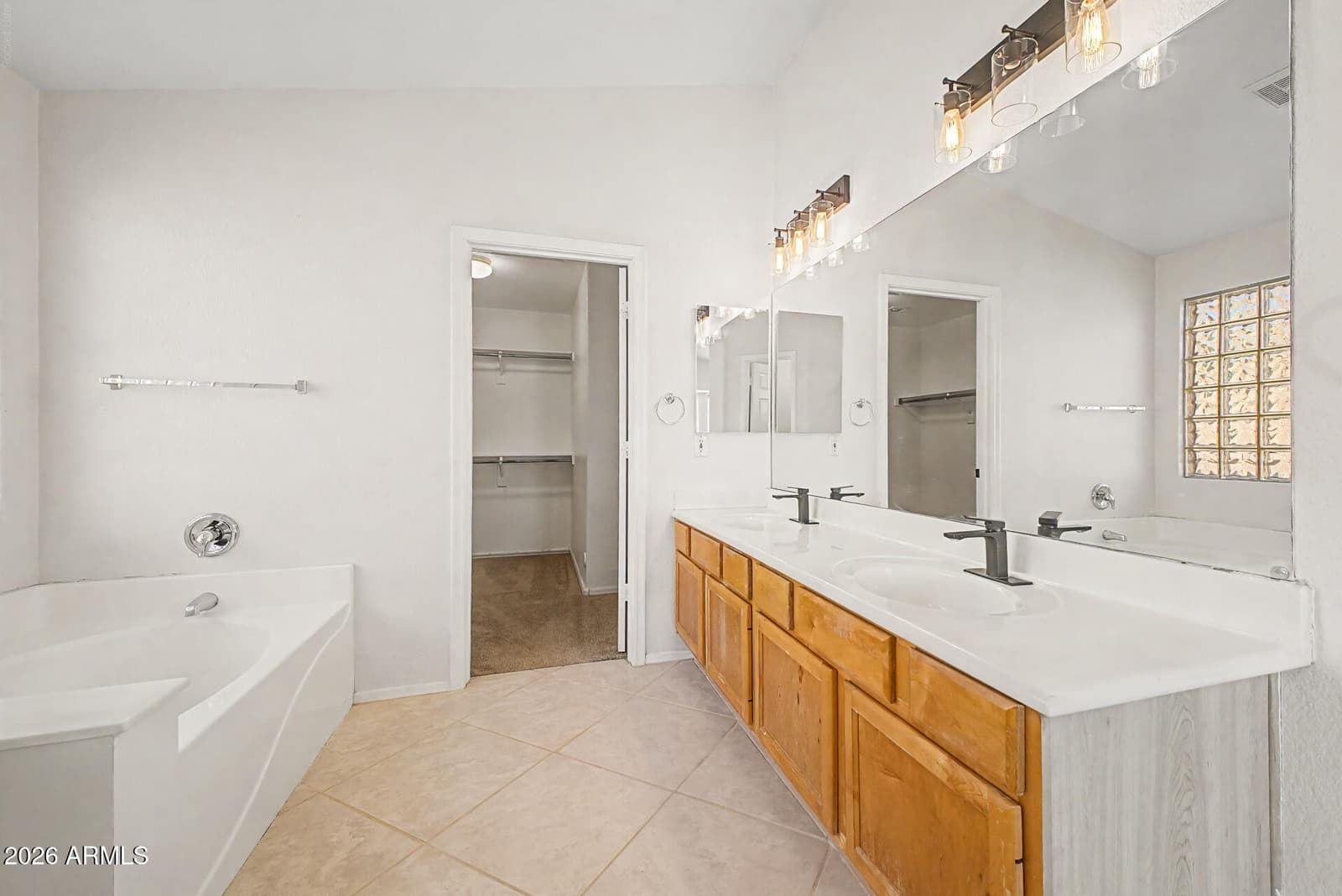 2250 E Augusta Avenue, Chandler, AZ 85249 — photo 23 of 38