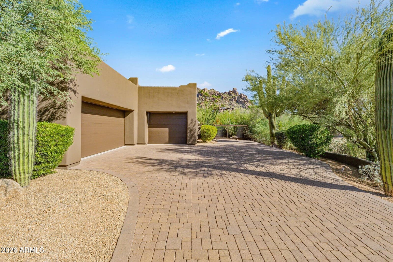 6832 E Stagecoach Pass Pass, Carefree, AZ 85377 — photo 16 of 84