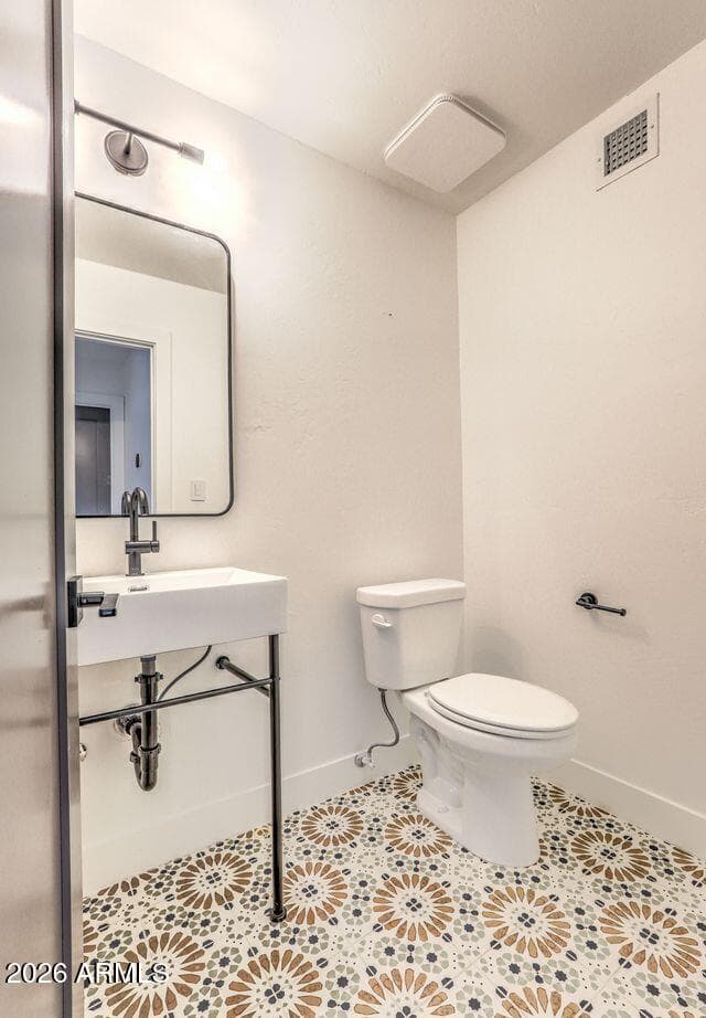 2044 E Smoketree Drive, Carefree, AZ 85377 — photo 26 of 42
