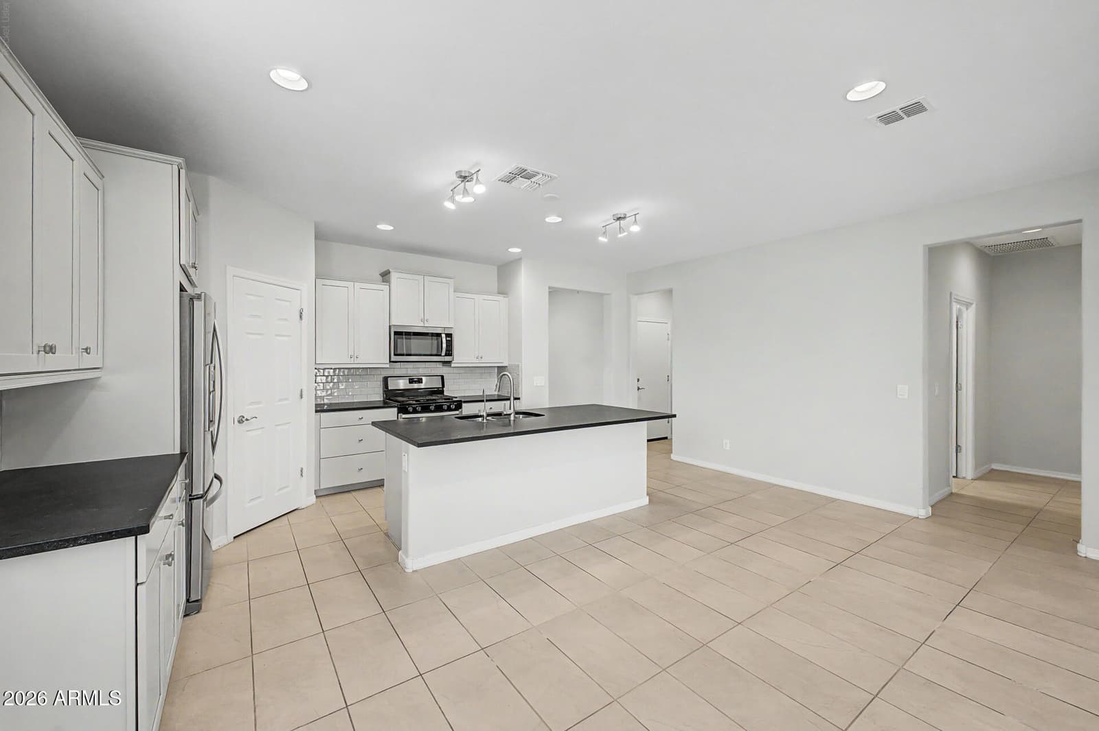 25932 W Quail Avenue, Buckeye, AZ 85396 — photo 13 of 42