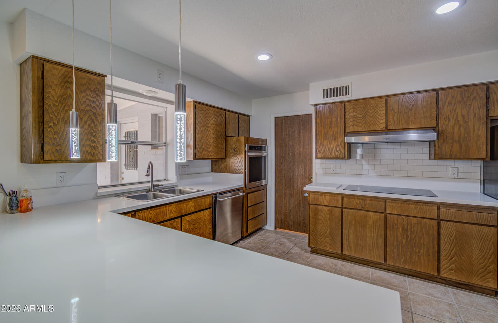 4025 E Crescent Avenue, Mesa, AZ 85206 — photo 9 of 27