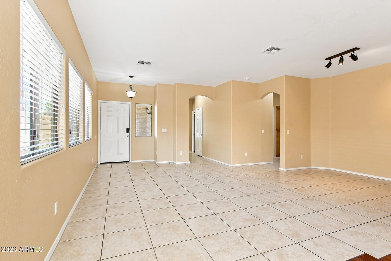 10233 W Parkway Drive, Tolleson, AZ 85353 — photo 6 of 21