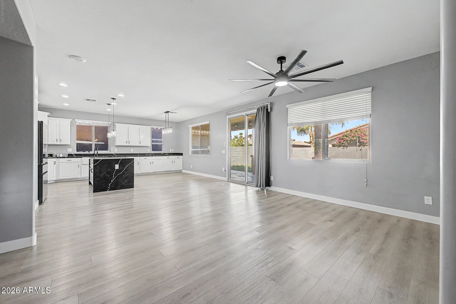 250 W Yellow Wood Avenue, San Tan Valley, AZ 85140 — photo 6 of 29