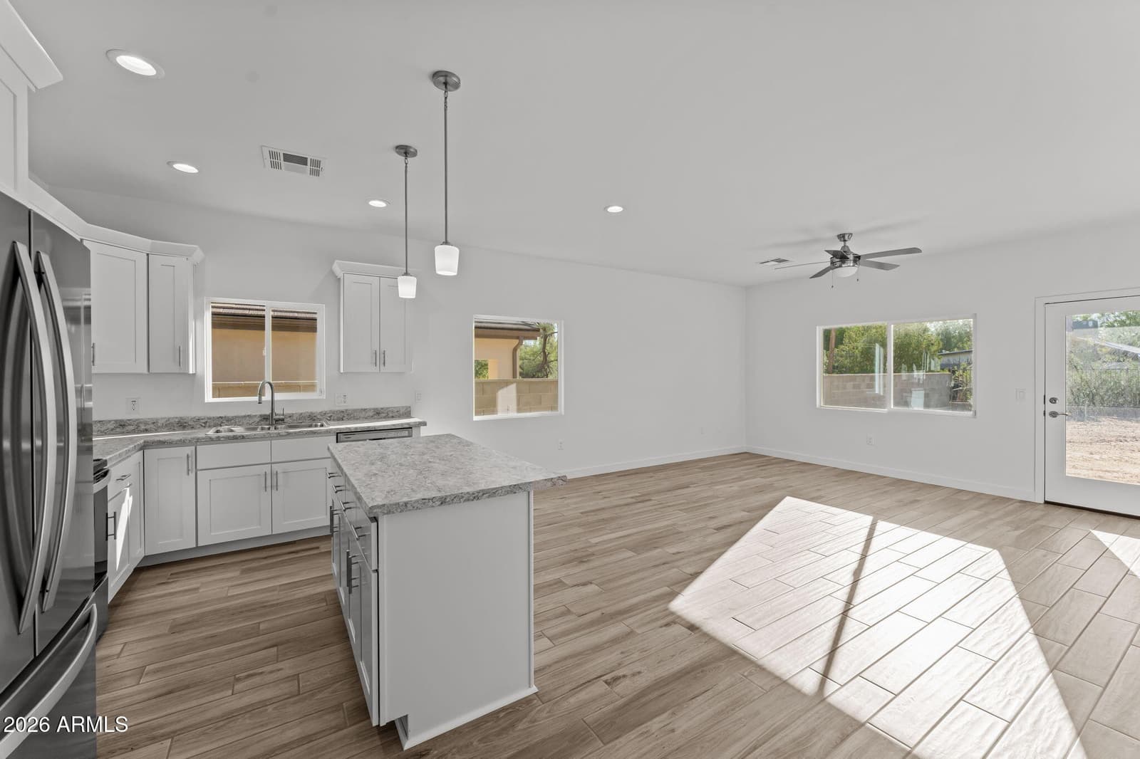 766 N Don Frank Lane, Wickenburg, AZ 85390 — photo 4 of 16