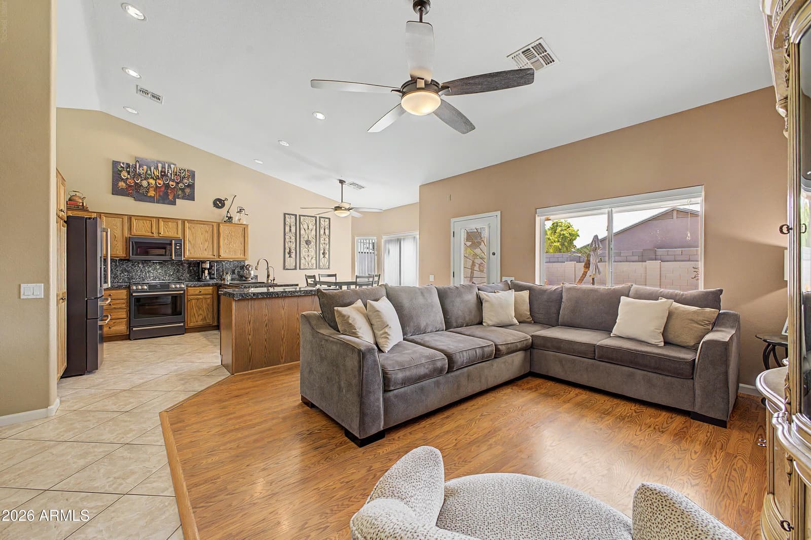441 E Dartmouth Drive, Casa Grande, AZ 85122 — photo 13 of 52