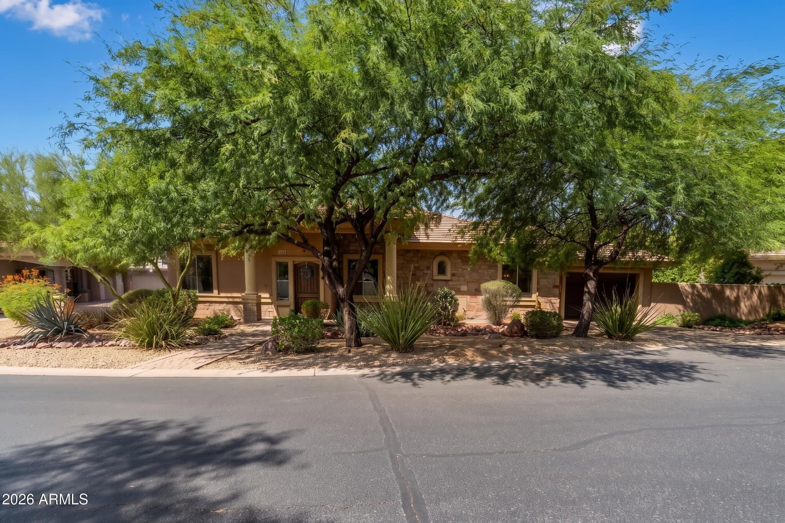 33306 N 53RD Place, Cave Creek, AZ 85331