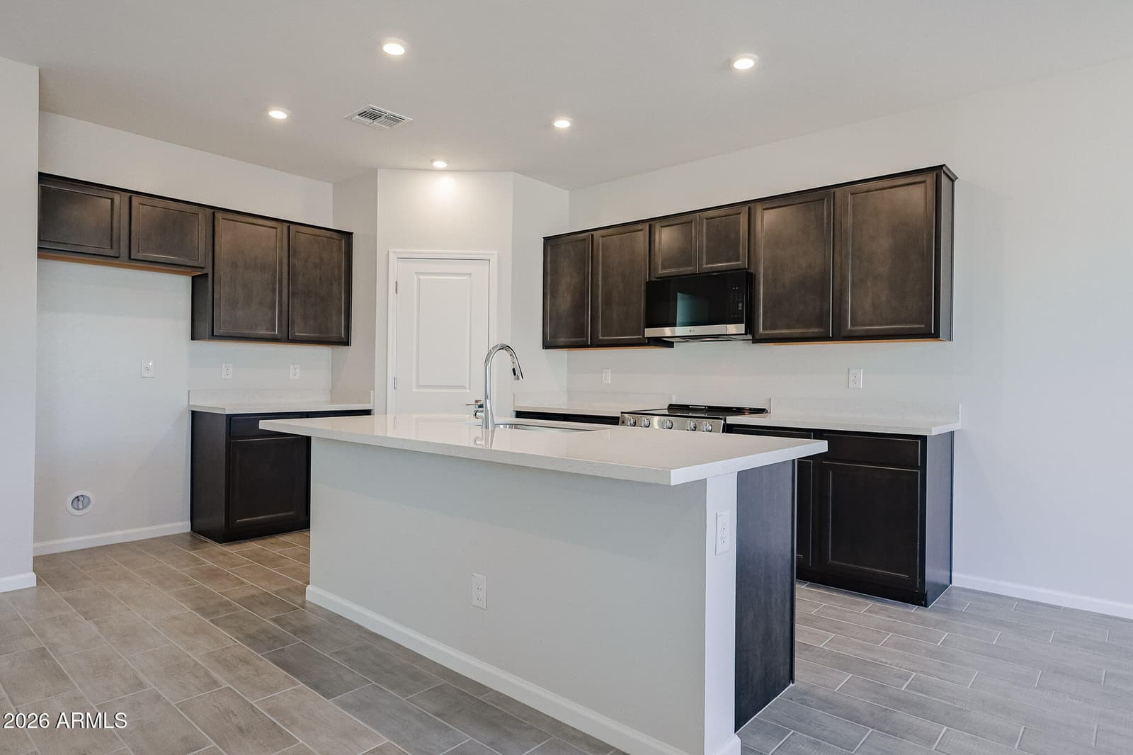 24034 N 182nd Lane, Surprise, AZ 85387 — photo 12 of 22