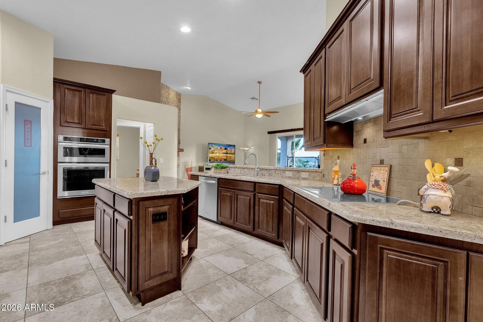 15757 E Tepee Drive, Fountain Hills, AZ 85268 — photo 18 of 75
