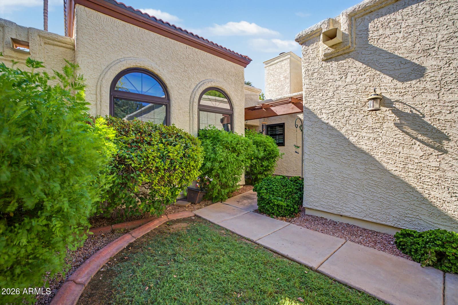 7720 S Heather Drive, Tempe, AZ 85284 — photo 4 of 31